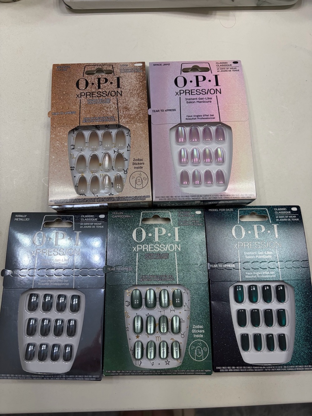OPI XPRESSION Press-On Nails Set